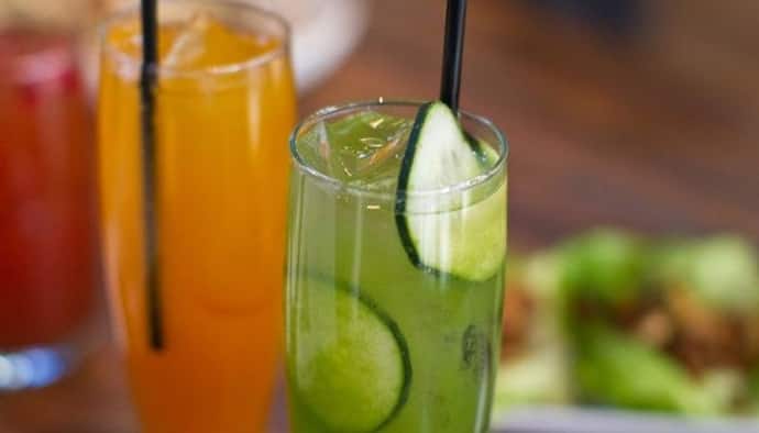 <p>Cucumber and lemon detox water</p>

<p>Blast your belly flat away with cucumber and lemon water&nbsp;<br />
&nbsp;</p>
