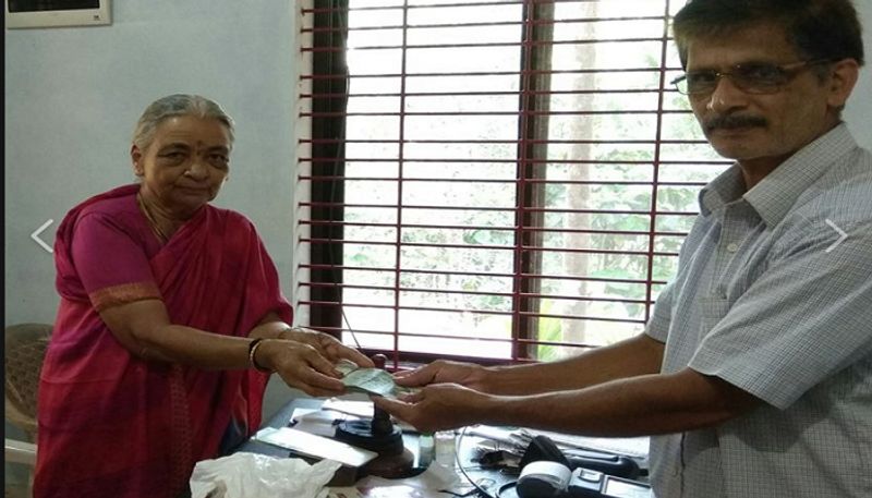 Shimoga Sagar Senior citizen donates 2800 INR to PM relief Fund