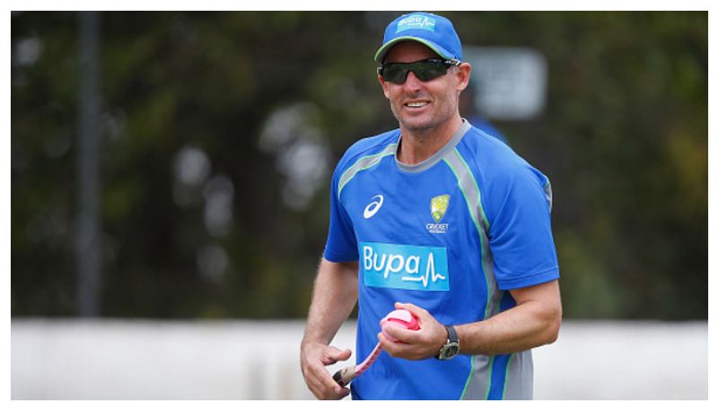 COVID grips IPL 2021: Chennai Super Kings batting coach Michael Hussey tests positive-ayh