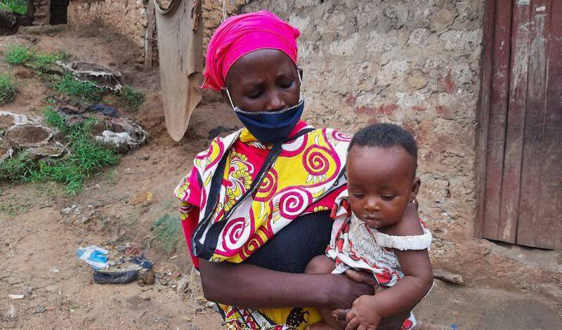 Mother boils stones for hungry children amid poverty and unending lockdown in Kenya