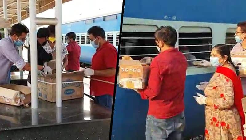 Volunteers distribute food to labourers in Shramik Special trains in Bengaluru