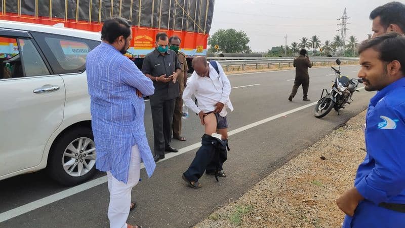 KSRTC Bus accident Near Bellary after Drop migrant workers at Bagalkot