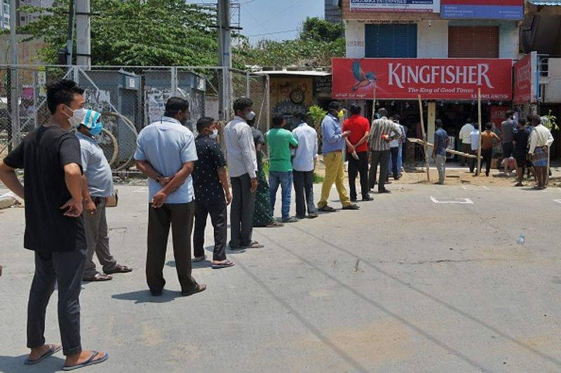 Lockdown 3.0: Karnataka records highest liquor sales worth Rs 45 crore on day 1 as wine shops open