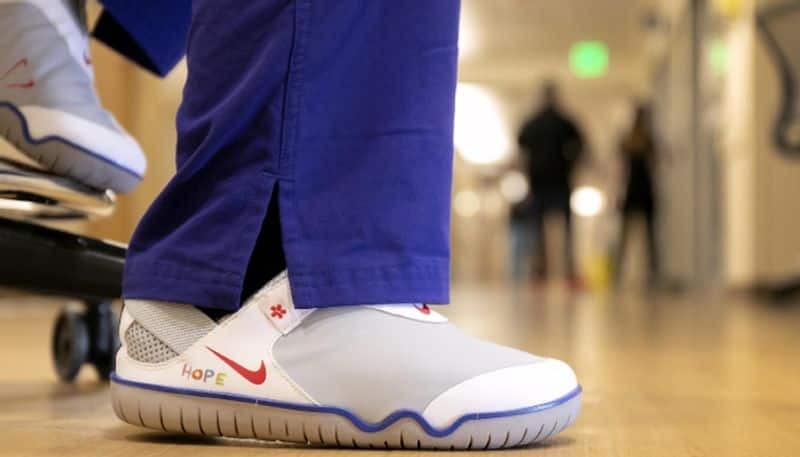 Coronavirus Nike to donate more than 140000 pieces specially designed shoes healthcare workers