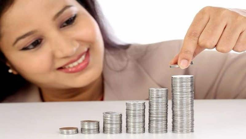 Post Office Recurring Deposit Scheme: Invest Rs 100 a Day and Earn Rs 2 lakhs sgb