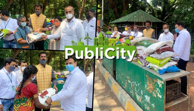 Cubbon Park pourakarmikas and guards provided grocery kits for regular maintenance during lockdown