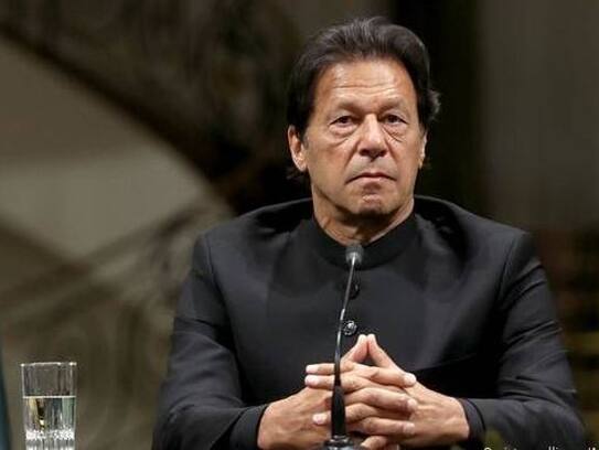 Niazi and Bajwa are in awe, Pakistan increased air security