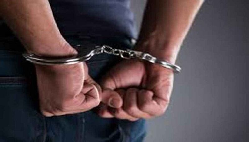 four arrested for assault youngsters in visakhapatnam