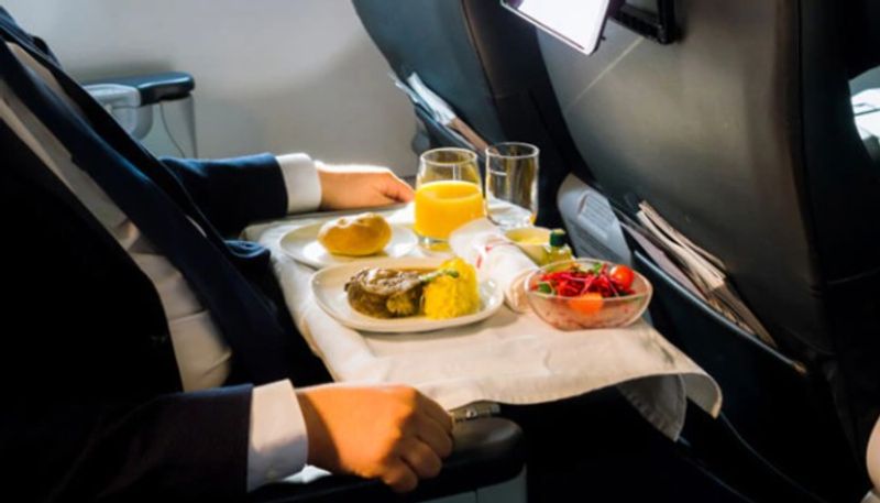 Delta airline passengers were served spoiled food flight diverts and lands with sick passengers 