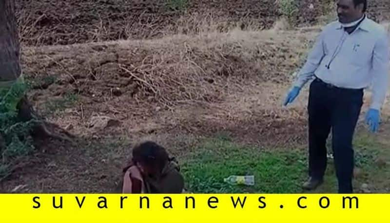 Government Officer Help to  Orphaned woman in Shiggaon in Haveri District