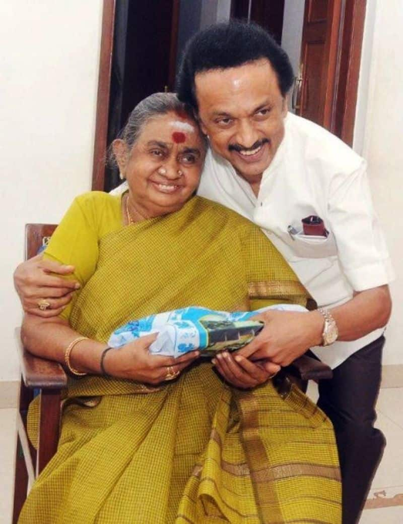 Stalin Alagiri also met after 5 years on the occasion of Dayalu Ammal birthday