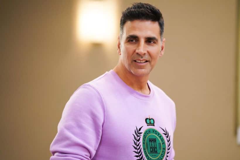 Akshay Kumar donates 1000 wrist bands with sensors detecting COVID-19 symptoms to Mumbai Police
