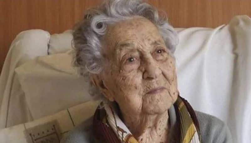 113 year old woman beats covid in spain