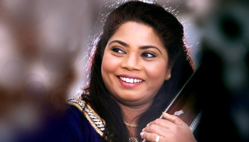 playback singer minmini song viral in social media