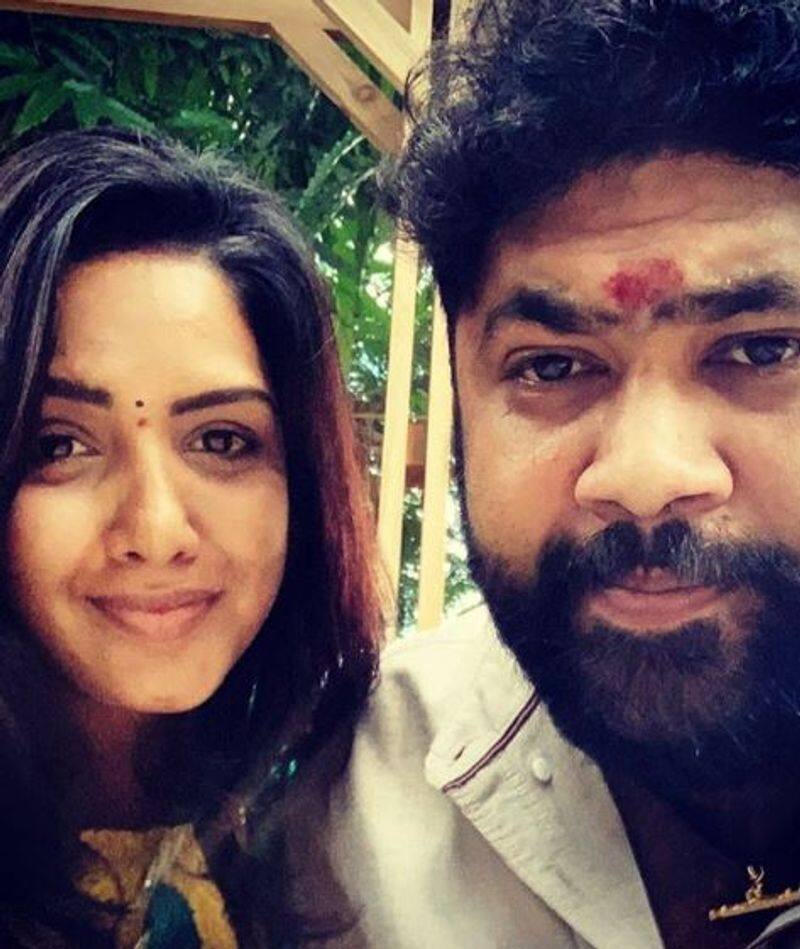 chinnathambi serial actress pavani reddy second husband photo