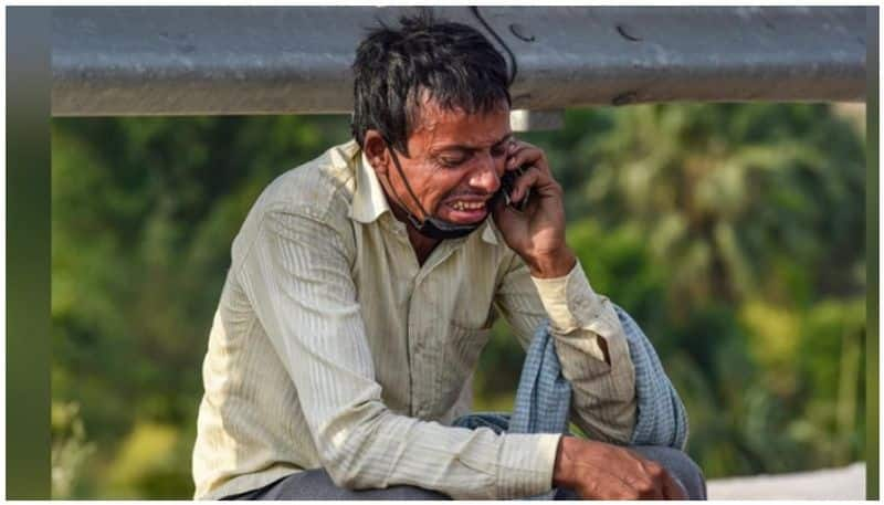 Migrant Worker Rampukar back in Bihar, waiting to meet his family