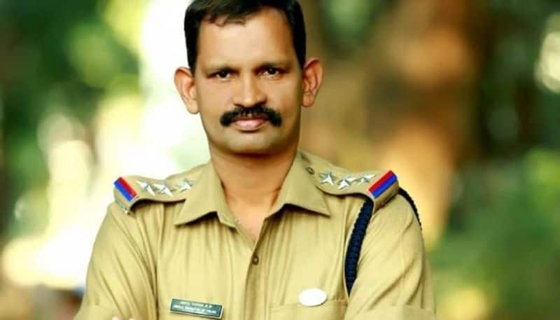 Police officer's fb post about mananthavadi police station closed due to covid