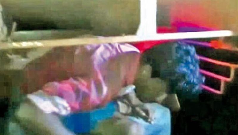 young man tried to enter kerala by hiding in a lorry