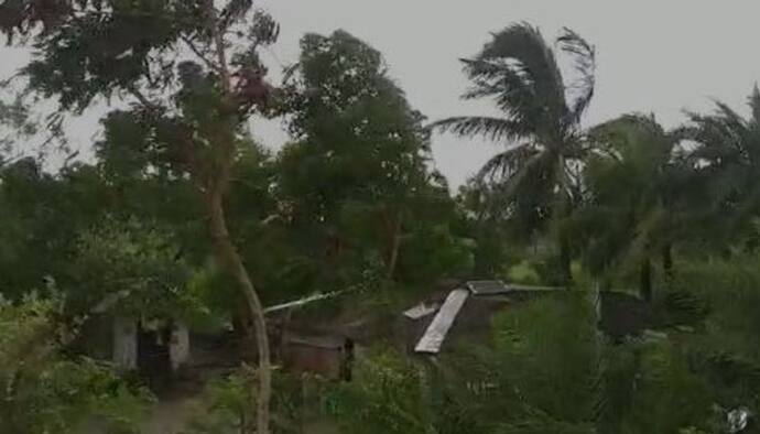 Rain and thunderstorms starts in Sunderban