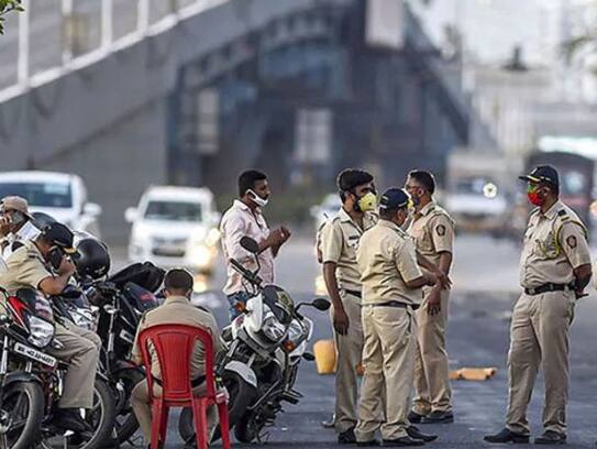 Coronas havoc: More than ten thousand policemen corona infected and 112 dead so far in Maharashtra