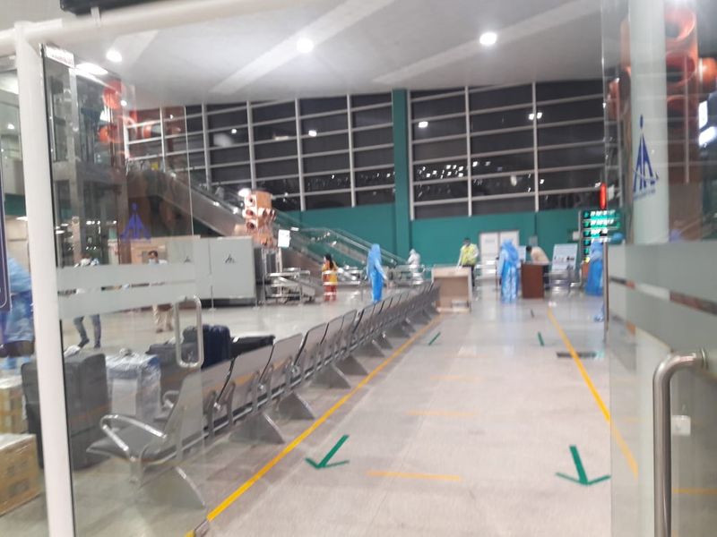 24 found positive in mangalore including 6 airport staff