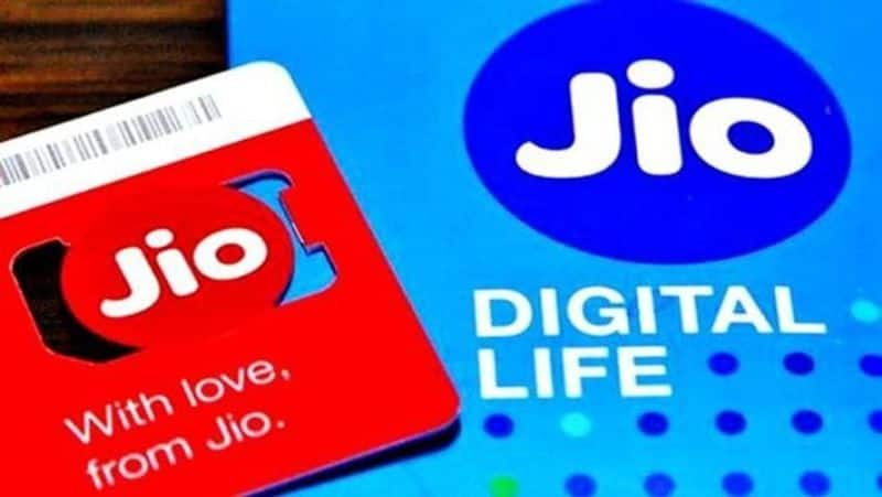 reliance jio offers 4x benefits with prepaid recharge