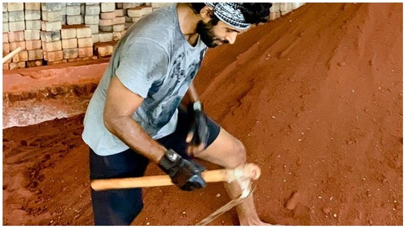 actor kathir doing agriculture work for quarantine entertainment