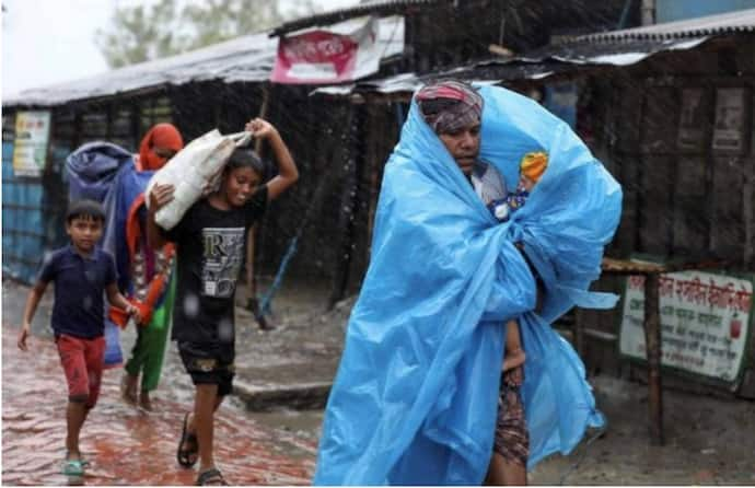 উত্তরবঙ্গে অতি ভারী বৃষ্টিপাতের আশঙ্কা, লাল সতর্কতা জারি করল হাওয়া অফিস