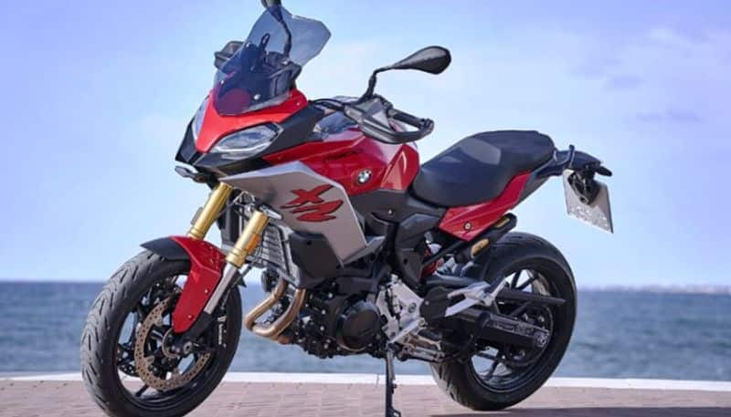 bmw motorod  lunches two new bikes in india sales start in online