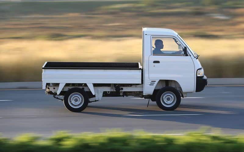 Maruti suzuki launched CNG super carry mini truck in india