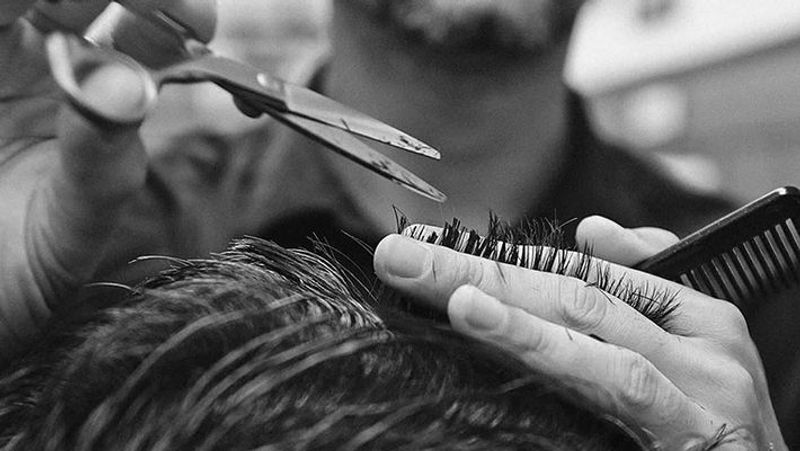 Barbers Faces Problems for Government Rules