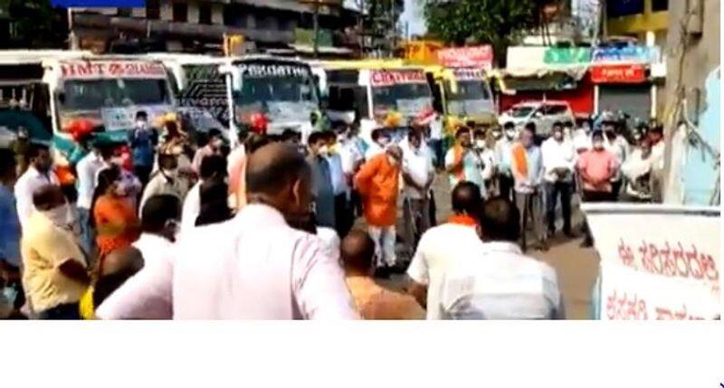 Udupi People rushed to take free bus service of BJP MLA Raghupati Bhat