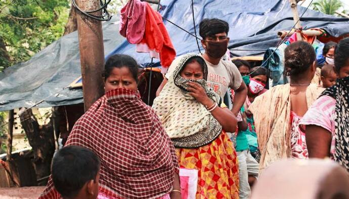 বয়ে গেল একের পর এক ভয়াল ঢেউ, আট ঘন্টা আমফানের সঙ্গে লড়ে জিতলেন বৃদ্ধা