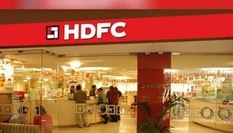 hdfc net profit decline Q4 FY20