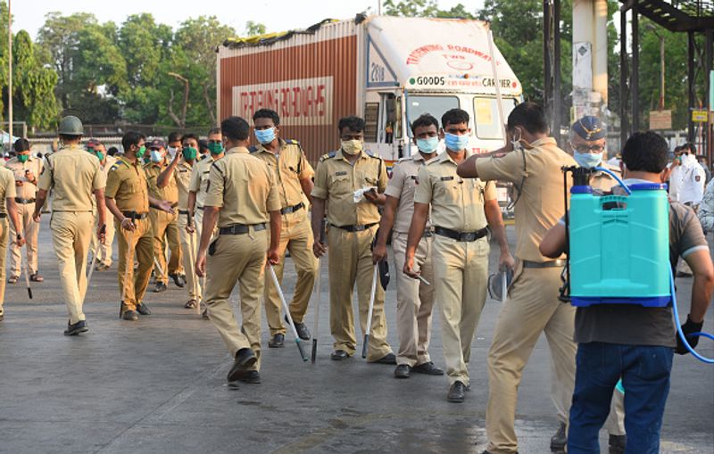 women deputy collecto arrest in vijayawada