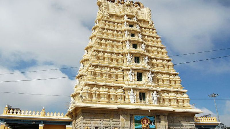 Temple Doors Open But Devotees numbers are too low In Chikkamagaluru