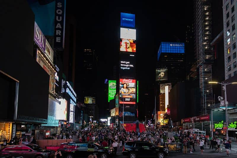 photos why new york times square went dark amid coronavirus crisis