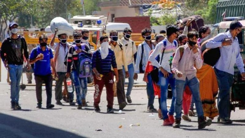 Bus Fecility to Maharashtra Based Migrant Workers in  Hubballi