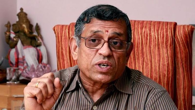 recalls order refusing to initiate contempt proceedings against Thuglak  Gurumurthy