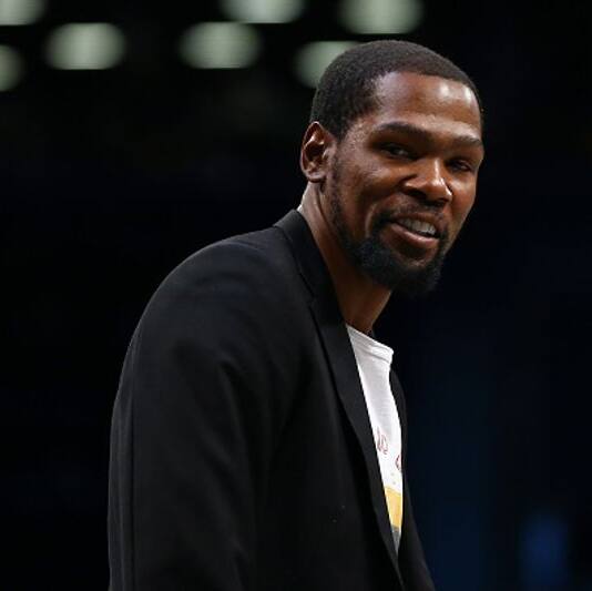 Kevin Durant’s Net Worth in 2025: Salary, Endorsements, Business & Cars
