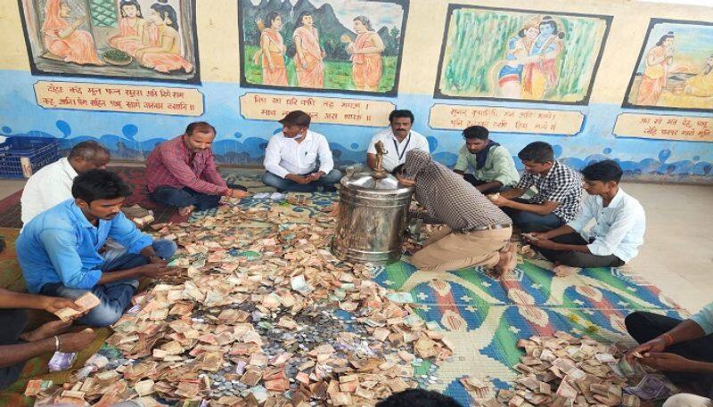 30 Lakhs  rs in Anjanadri Temple in Gangavati in Koppal District