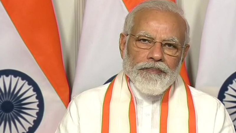 kpcc supporter slams pm modi in tumakur