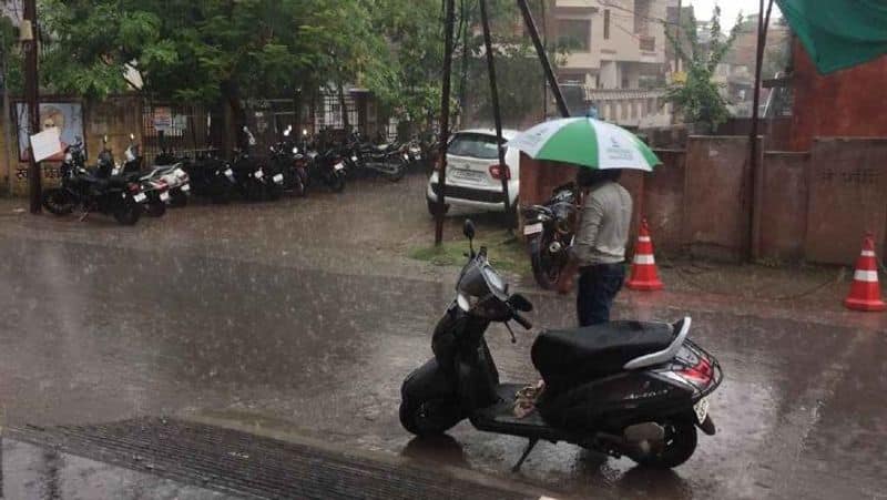 Heavy rain in 4 districts...meteorological department Warning