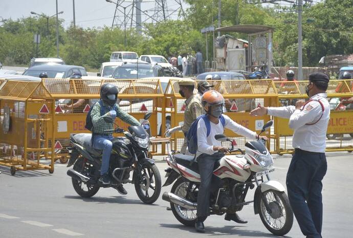 दिल्ली बॉर्डर सीलः SC का आदेश- राज्य एक नीति, एक रास्ता और एक पोर्टल बनाएं, लोगों को दें कॉमन पास