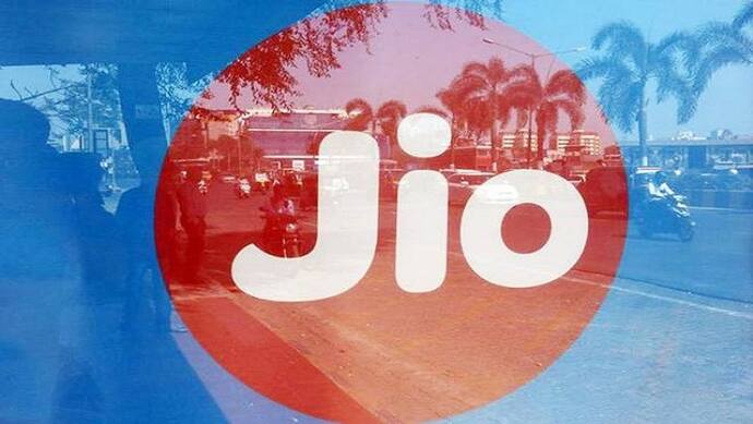 रिलायंस JIO में बंपर ऑफर, 249 रुपए रिचार्ज करने पर चार गुना फायदा; मिलेगा ये सब