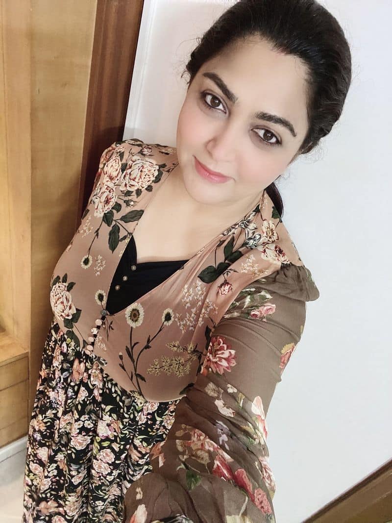 Actress Kushboo slim Look Modern dress photos going viral