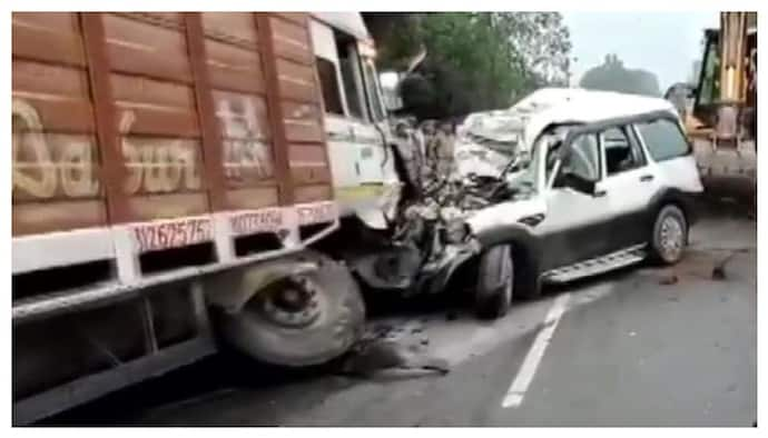 ফের ভয়াবহ দুর্ঘটনা যোগী রাজ্যে, ট্রাকের ধাক্কায় মৃত্যু ২ শিশু সহ একই পরিবারের ৯ সদস্যের