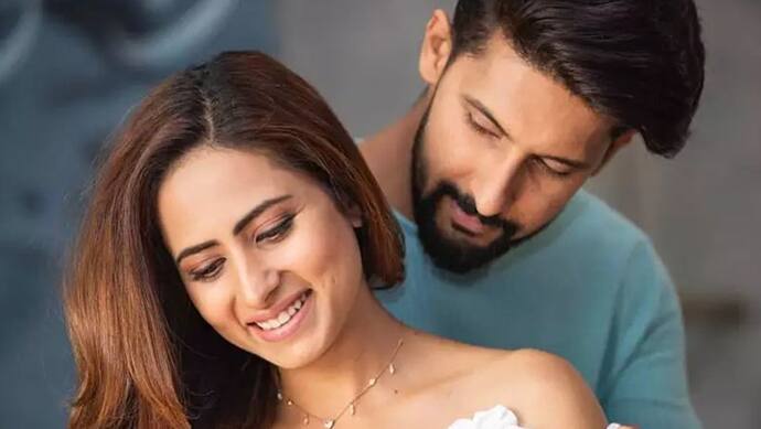 <p style="text-align: justify;"><strong>ಕೃತಜ್ಞತೆಯನ್ನು ತೋರಿಸಿ:&nbsp;</strong>ಧನ್ಯವಾದಗಳು ಎಂದು ಹೇಳಲು ಪ್ರಾರಂಭಿಸಿ ಏಕೆಂದರೆ ಈ ಮಾಂತ್ರಿಕ ಪದಗಳು &nbsp;ಹುರಿದುಂಬಿಸಲು ಮತ್ತು ಅವರ ಪ್ರಯತ್ನವು ಗಮನಕ್ಕೆ ಬರುತ್ತಿದೆ ಎಂದು ತೋರಿಸುವ ಶಕ್ತಿಯನ್ನು ಹೊಂದಿದೆ. ಸಂಗಾತಿ ಮಾಡುವ ಕೆಲಸಗಳನ್ನು ಒಪ್ಪಿ ಮತ್ತು ಸಂಬಂಧದಲ್ಲಿ ಅವರು ಮಾಡಿದ ಪ್ರಯತ್ನಕ್ಕೆ ಕೃತಜ್ಞತೆಯನ್ನು ತೋರಿಸುವುದನ್ನು ನಿಲ್ಲಿಸಬೇಡಿ.</p>
