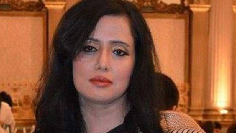 Pak journalist Mehr Tarar tests positive for COVID-19