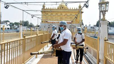 दो महीने बाद 17 राज्यों में मंदिर, शॉपिंग मॉल, होटल-रेस्टारेंट खुले, लेकिन जाने से पहले अलर्ट रहें